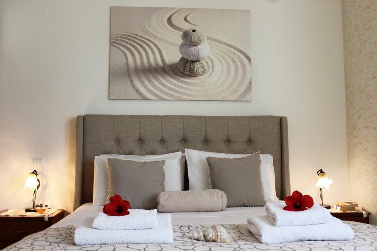 Amazing Beachfront Apartment In Hersonissos ภายนอก รูปภาพ